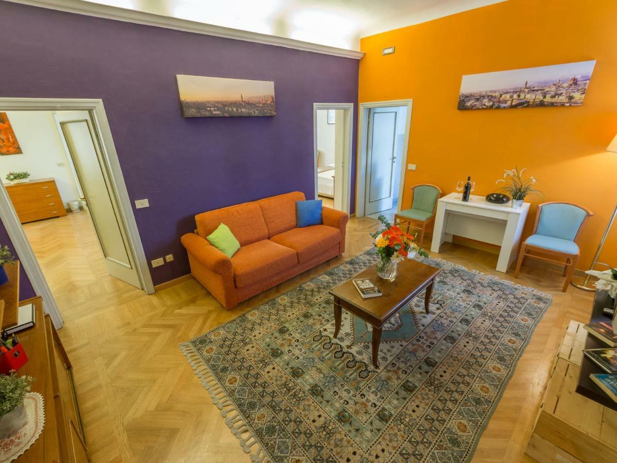 Paolo And Carlotta's Apartment