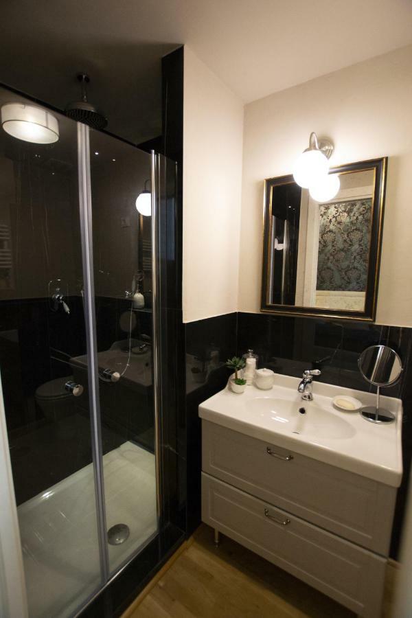 Historical Luxury House Apartment *