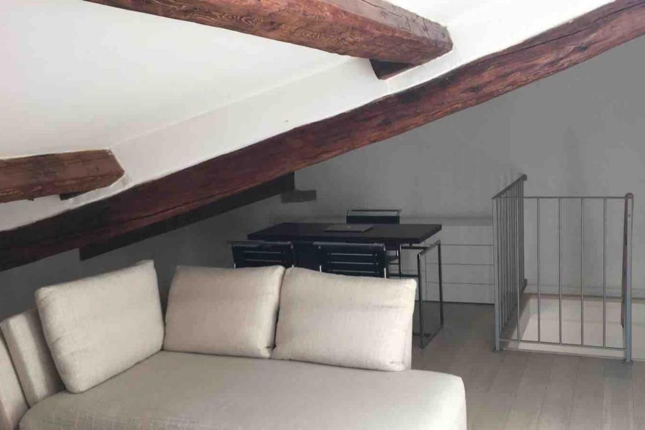 Santa Rosa 3 Bedrooms - Private Parking Appartement *