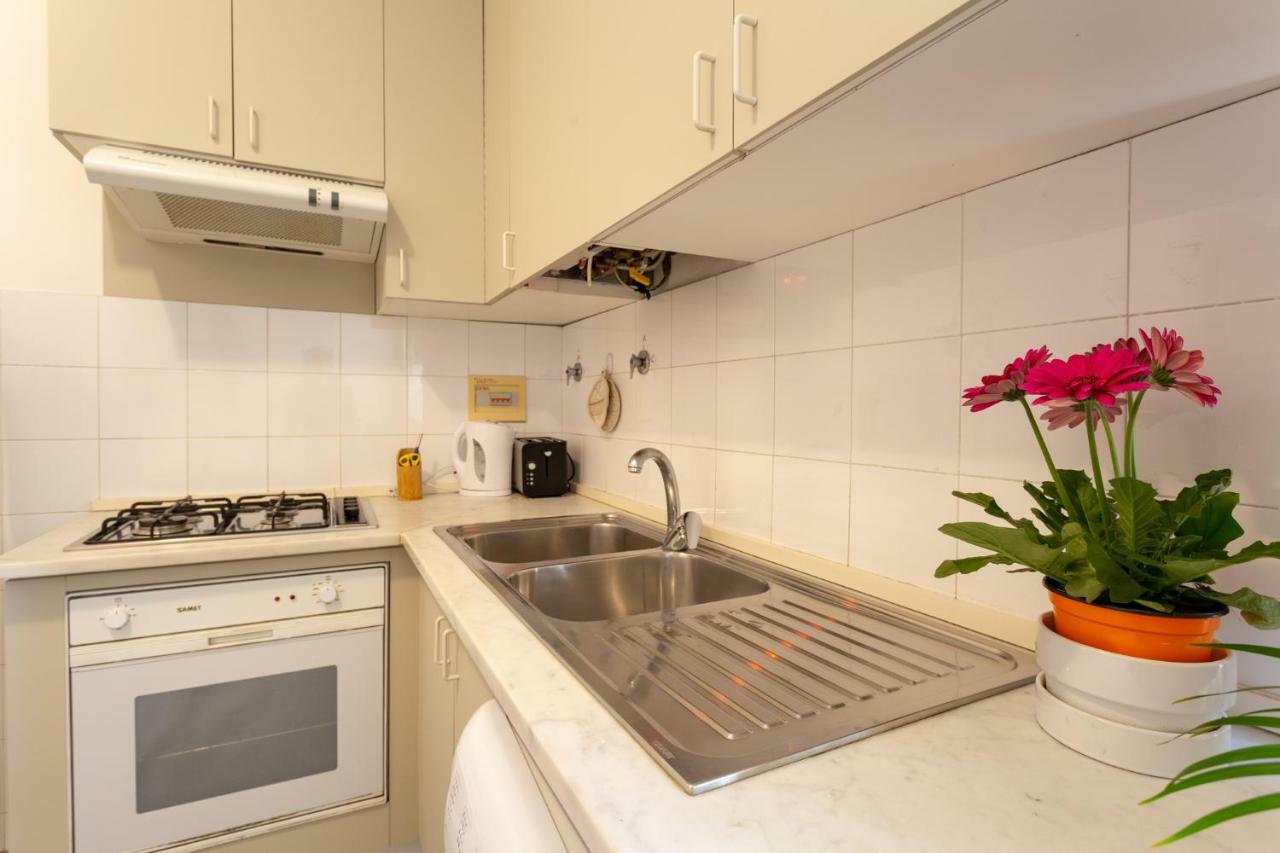 Via Ricasoli Next To Accademia Apartment *