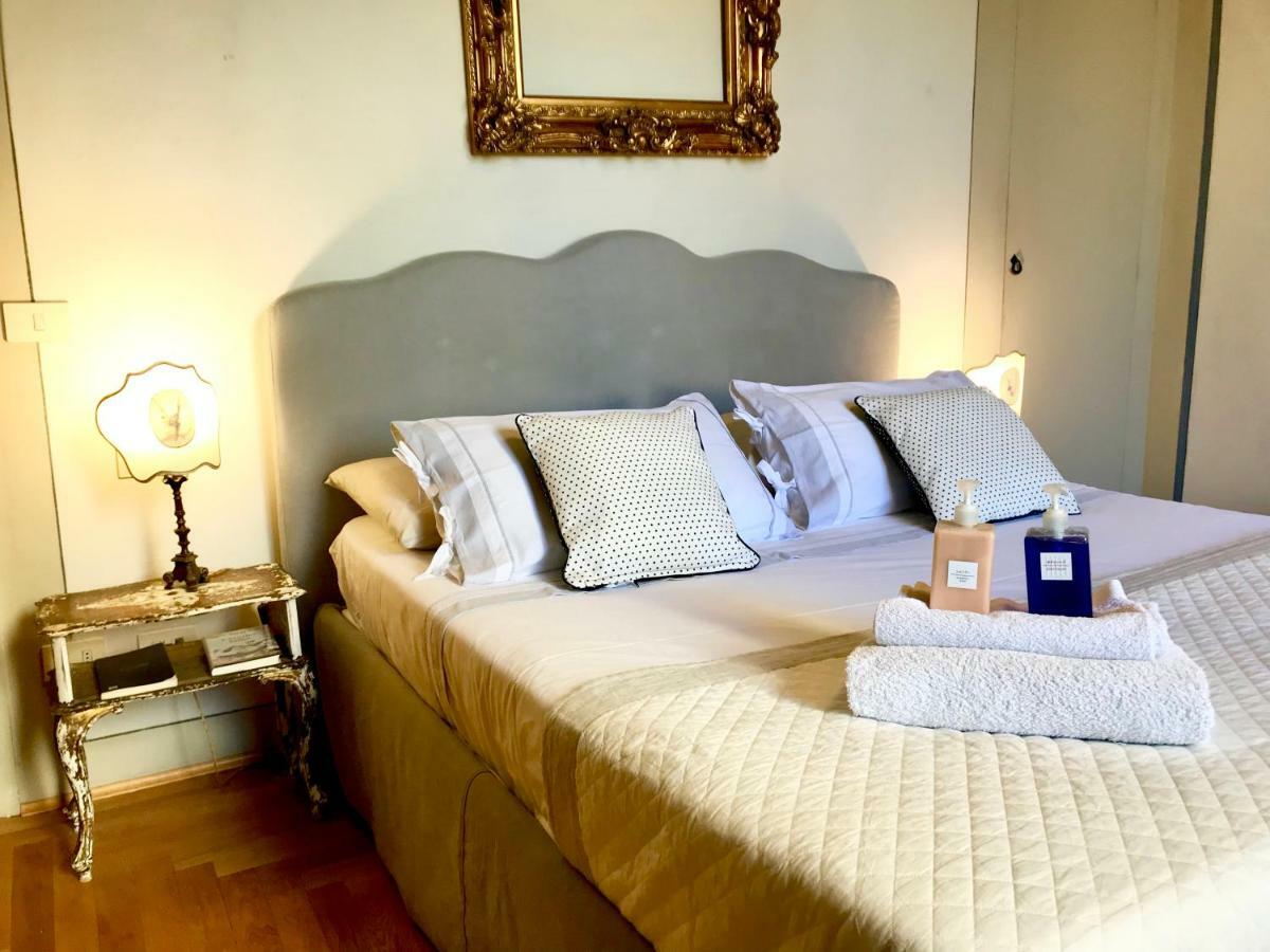 La Casa Degli Specchi Florence