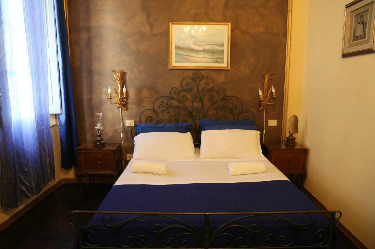 Guest house Riverbank's Florence