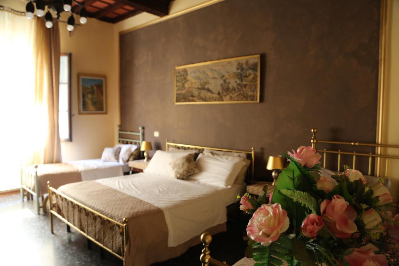 Guest house Riverbank's Florence