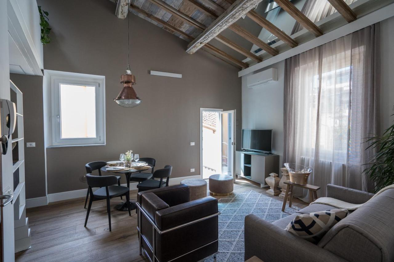 Olive Loft * Florence