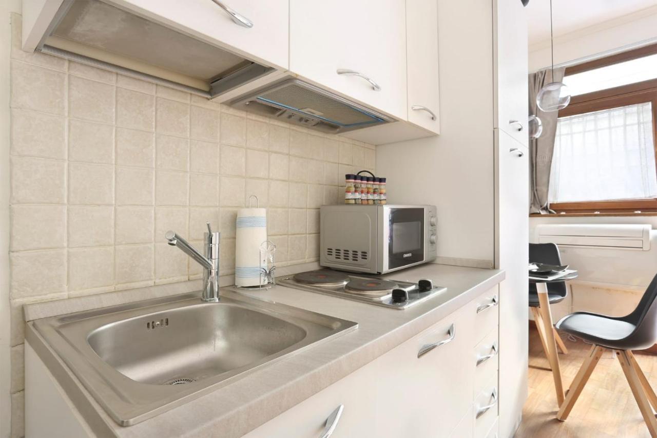 Luxury Duomo In Center Of Apartment *