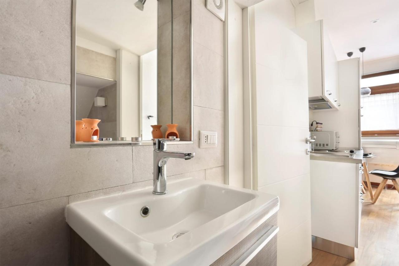 Luxury Duomo In Center Of Apartment *