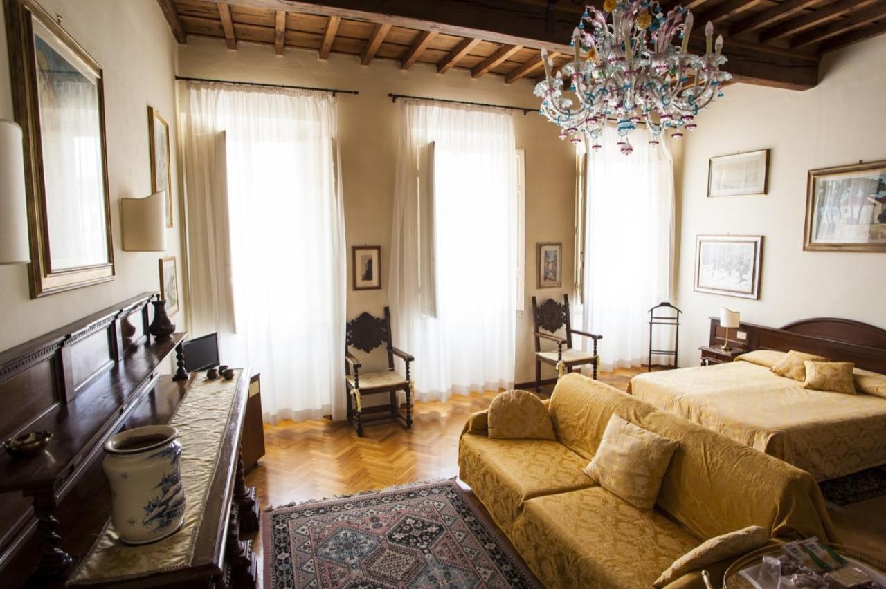 Couette-café Antica Torre Florence