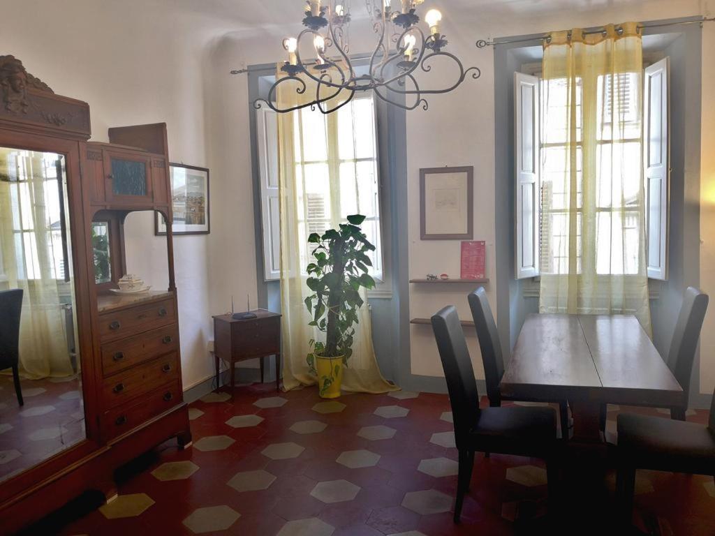 Apartment Pilastri Flat Florence