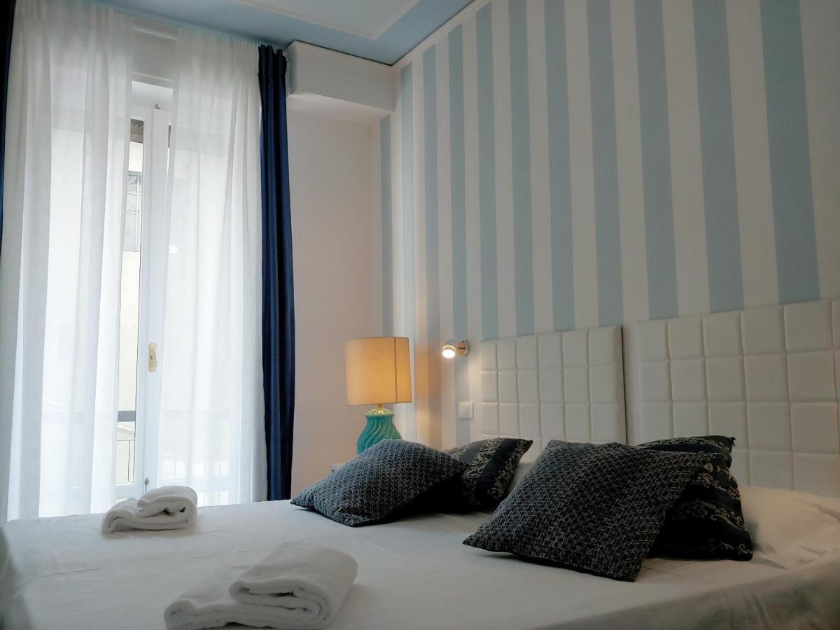 Central Dimora Duchessa Guest house *