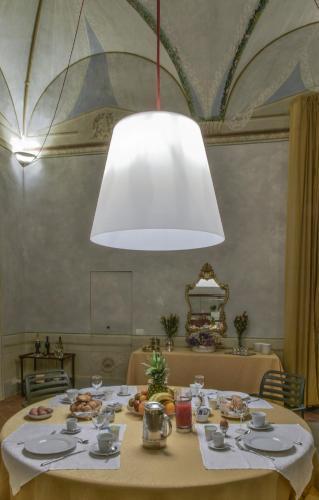 Torre Dei Lari Residenza D'epoca Couette-café 3*