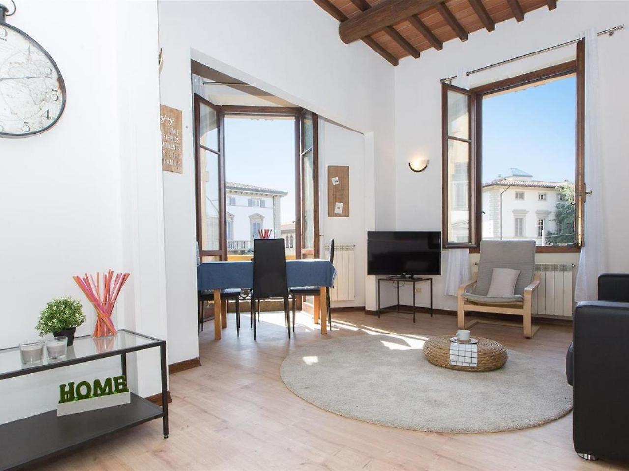 Apartment In Rome Rosselli Palace Deluxe 3 *